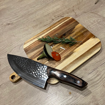 Planche à Découper Personnalisée en Bois d’Acacia  "Gravé a vos initiales"