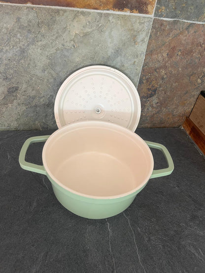 Cocotte Émaillée - Collection Signature tout feux