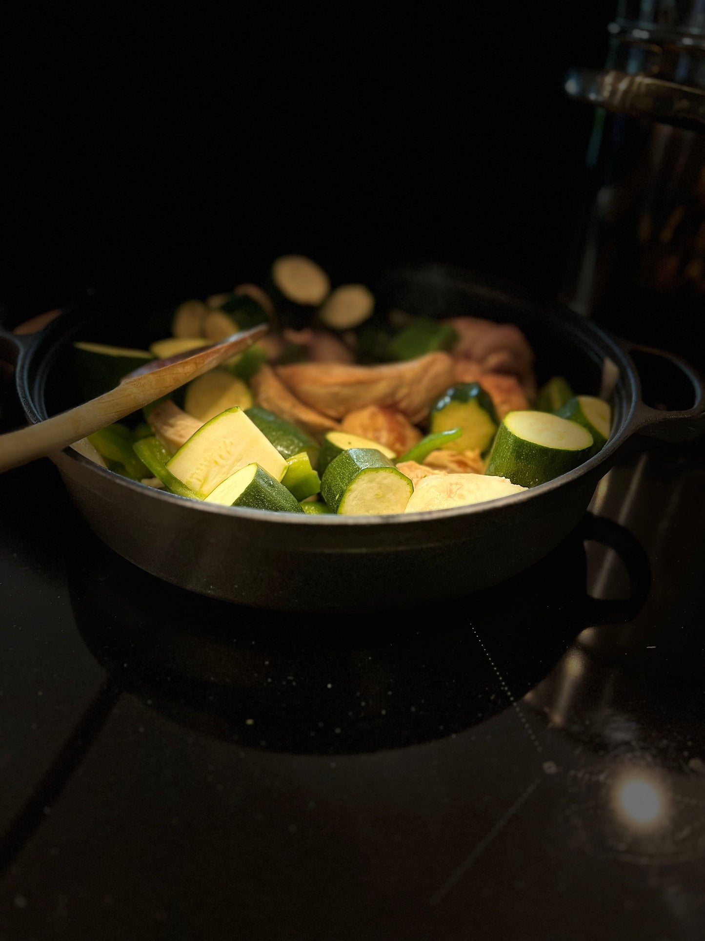 CAMPFIRE PRO | La Marmite en Fonte Ultime pour Kamado et BBQ tout feux 35 CM