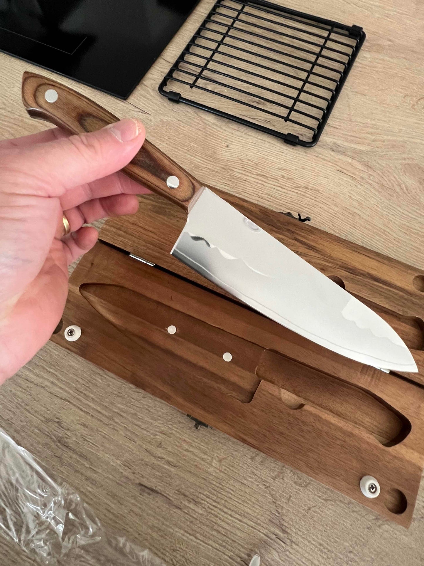 Set Tout-en-Un : Couteau de Chef Natural  Kitchen et  Planche Intégrée (Gravure et livraison offerte)