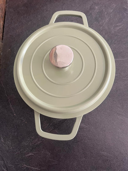 Cocotte Émaillée - Collection Signature tout feux
